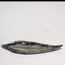 Load image into Gallery viewer, Handmade Pottery Ceramic Small Leaf Trinket Small Serving Dish Blue